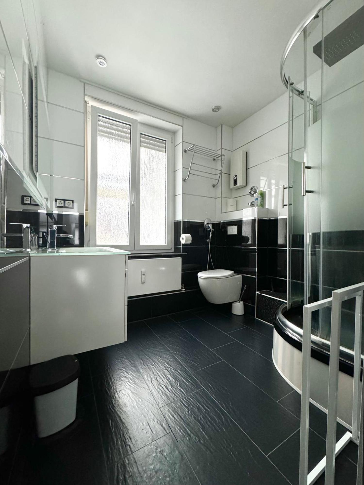 Moderne & Rustikale Monteurwohnung Im Zentrum Eitorf Ngoại thất bức ảnh