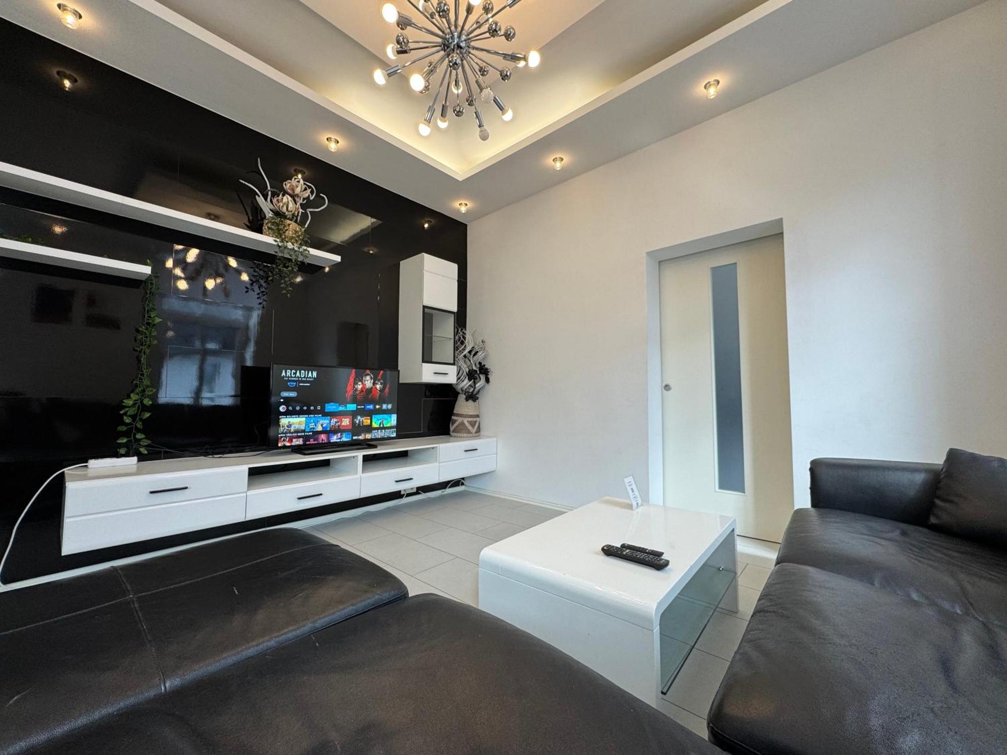 Moderne & Rustikale Monteurwohnung Im Zentrum Eitorf Ngoại thất bức ảnh